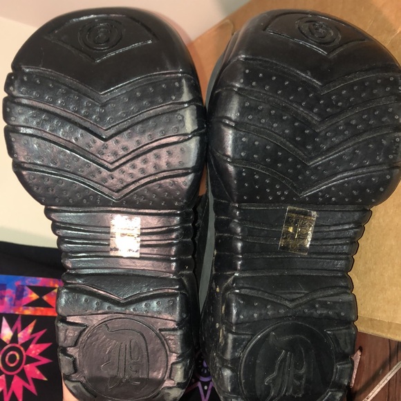 Demonia platforms shoes - Picture 6 of 6